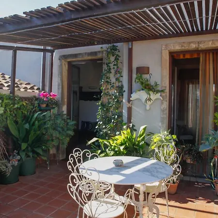 Crociferi B&B-2